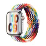 Bracelet en nylon tressé pour Apple Watch, avec un design coloré et multicolore, apportant une touche joyeuse et ludique à votre style quotidien.