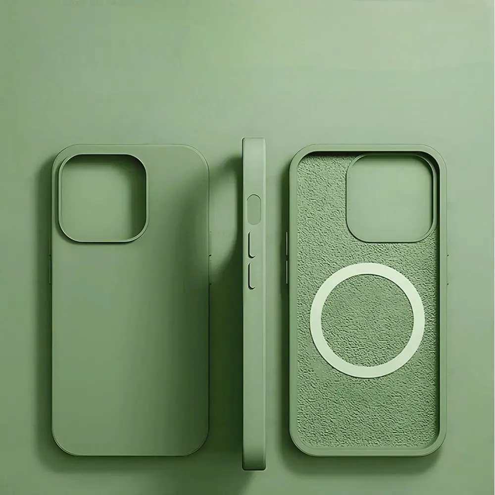 Coque en silicone Maxgear pour iPhone en vert olive, alliant protection durable et esthétique moderne, avec compatibilité MagSafe et un intérieur doux pour préserver l'appareil.